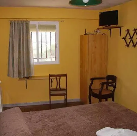 Ca Les Barberes Country house *